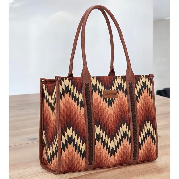 Wrangler Brown Concealed Carry Large Wide Tote *NEW in Package* - Picture 2 of 5